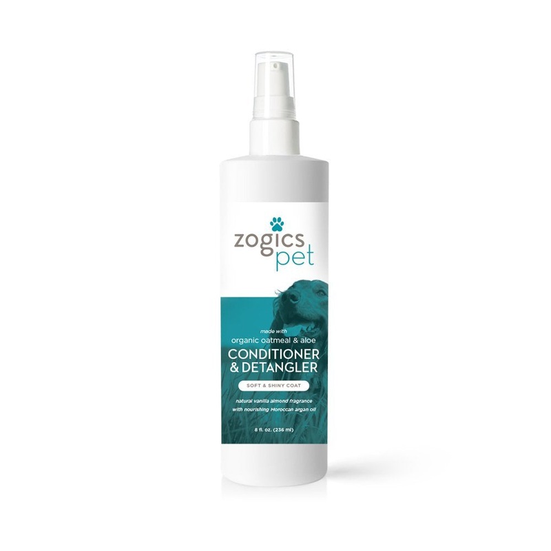 Detangling Dog Conditioner Spray – Detangles and Conditions Coat and Skin – Professional Dematting Formula with Organic Oatmeal and Aloe 8 oz