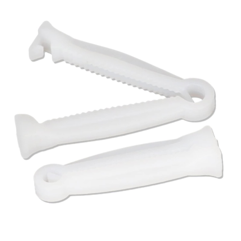 Chaungfu 50pcs Disposable Umbilical Cord Clamp Birth Hemostatic Materials,Pig Umbilical Cord Clamp for Animals Puppy Kittens Cow Livestock Sheep,Home Birth Supplies kitWhite, 5x1cm