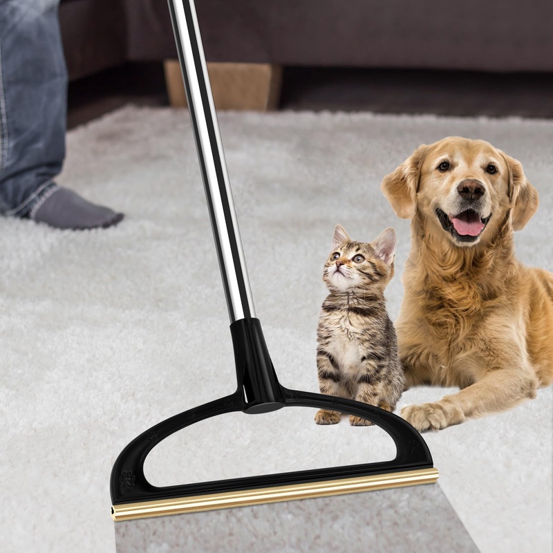 Carpet Rake for Pet Hair Removal, Reusable Pet Hair Removal Broom with 56 Long Handle, Carpet Cat Dog Hair Remover Tool Carpet Scraper for Rugs, Mats, Couch, Furniture Black