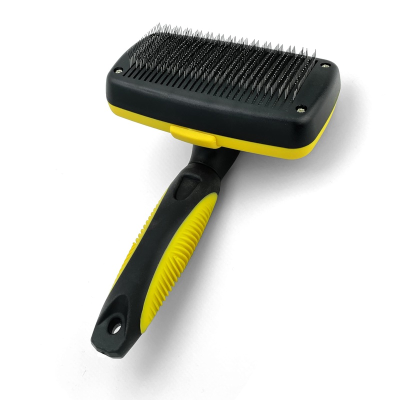 Self-Cleaning Grooming Brush for Dogs and Cats, Retractable Bristles for Easy Hair and Fur Removal – 7.5″ Size