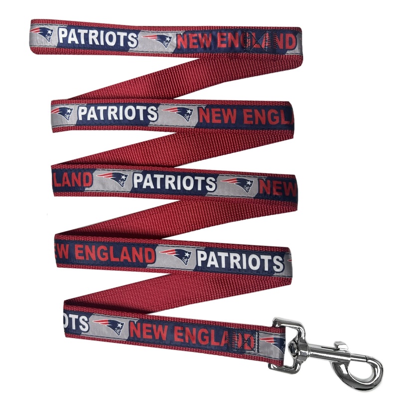 NFL PET Leash New England Patriots Dog Leash, Medium Football Team Leash for Dogs & Cats. A Shiny & Colorful Cat Leash & Dog Leash Licensed by The NFL Team Color