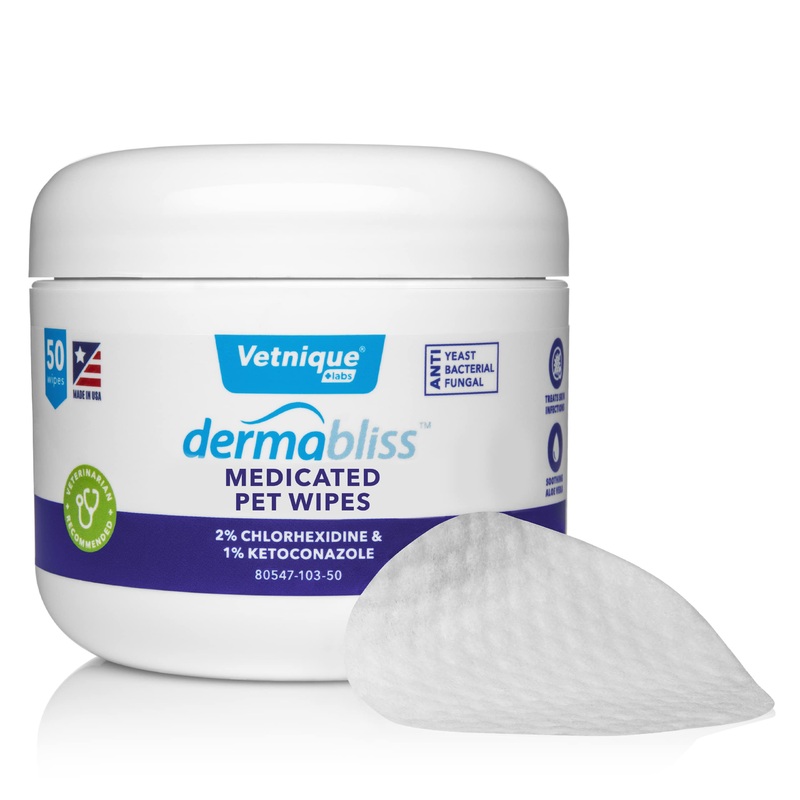 VETNIQUE LABS Dermabliss Anti-Itch and Medicated Dog Shampoo, Wipes and Spray Help Relieve Irritated Itchy Skin – Ditch The Itch 50ct Wipes