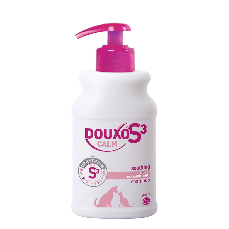DOUXO S3 Calm Itch Relief Dog and Cat Shampoo – Hypoallergenic Fragrance – for Itchy or Irritated Skin – Veterinary Recommended and Clinically Proven – Safe Skincare Selection – 200ml