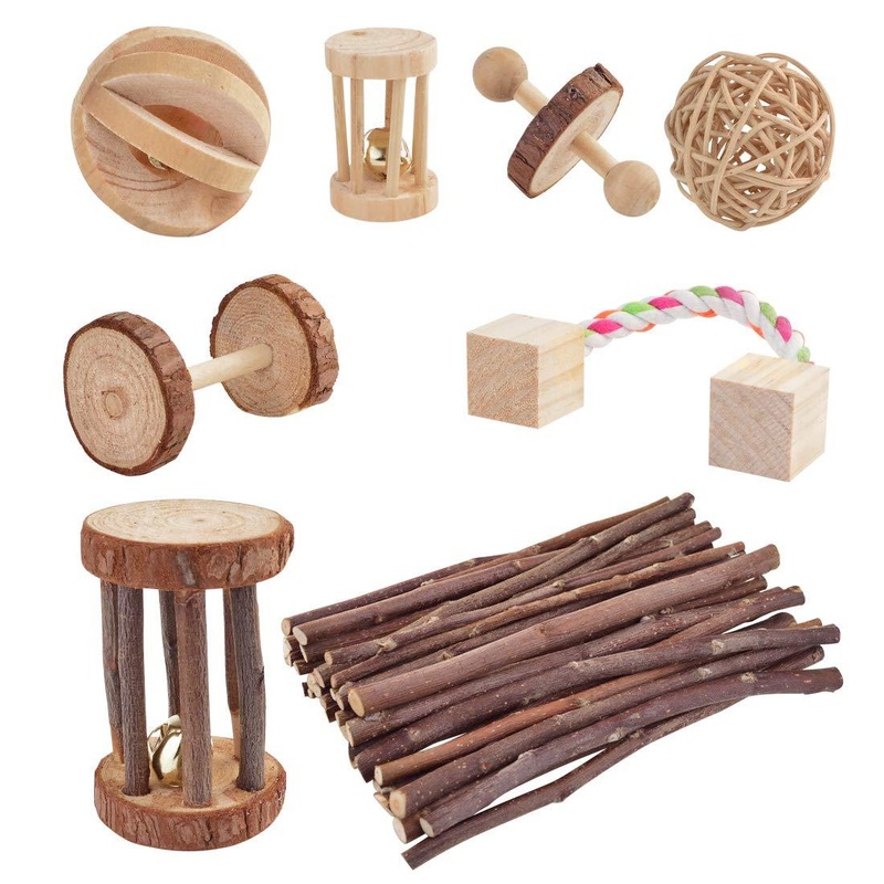 Wobe Pack of 8 Guinea Pig Toys Chinchilla Hamster Rat Toys, Bunny Gerbil Molar Wooden Natural Wooden Pine Dumbells Exercise Bell Roller Fun Pet Balls Small Pets Play Toy