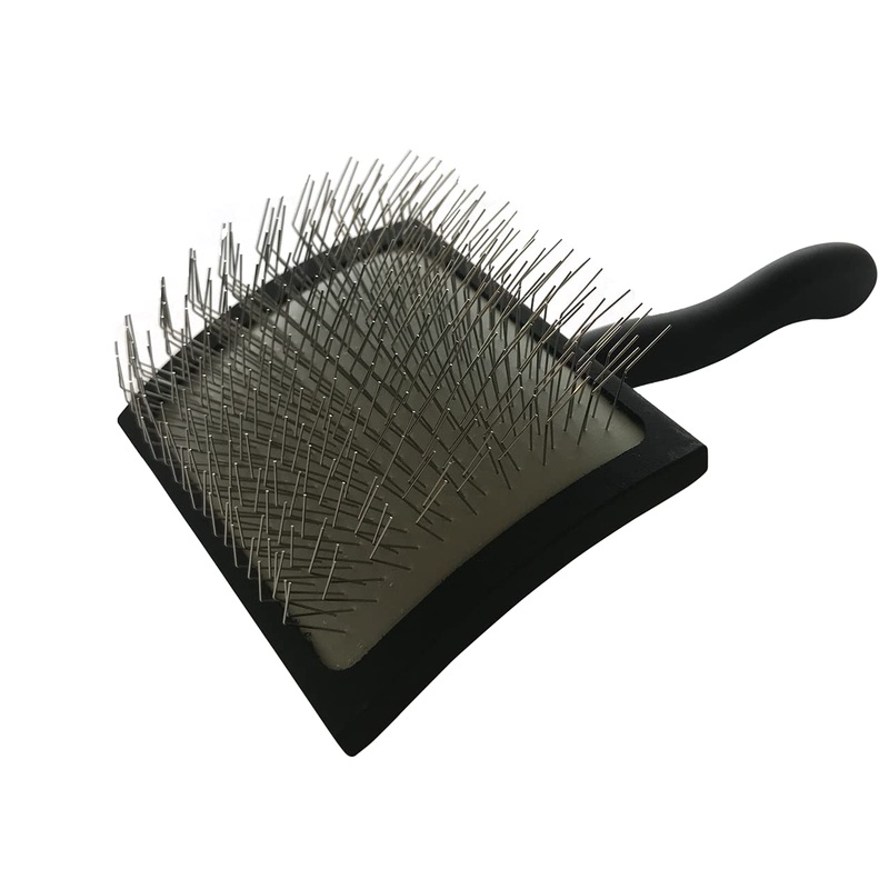 Chris Christensen Big K Dog Slicker Brush, Groom Like a Professional, Fluff Detangle Style, Saves Time Energy, Black, Large L