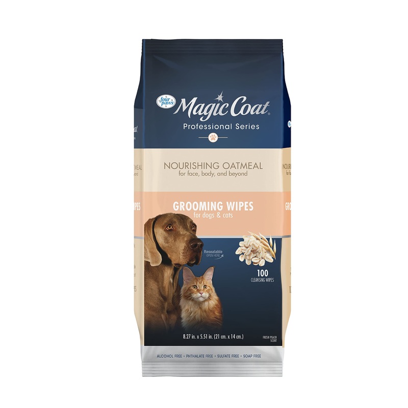 Four Paws Magic Coat Professional Series Nourishing Oatmeal Cat and Dog Grooming Wipes – Fresh Peach Scent, 100 Count