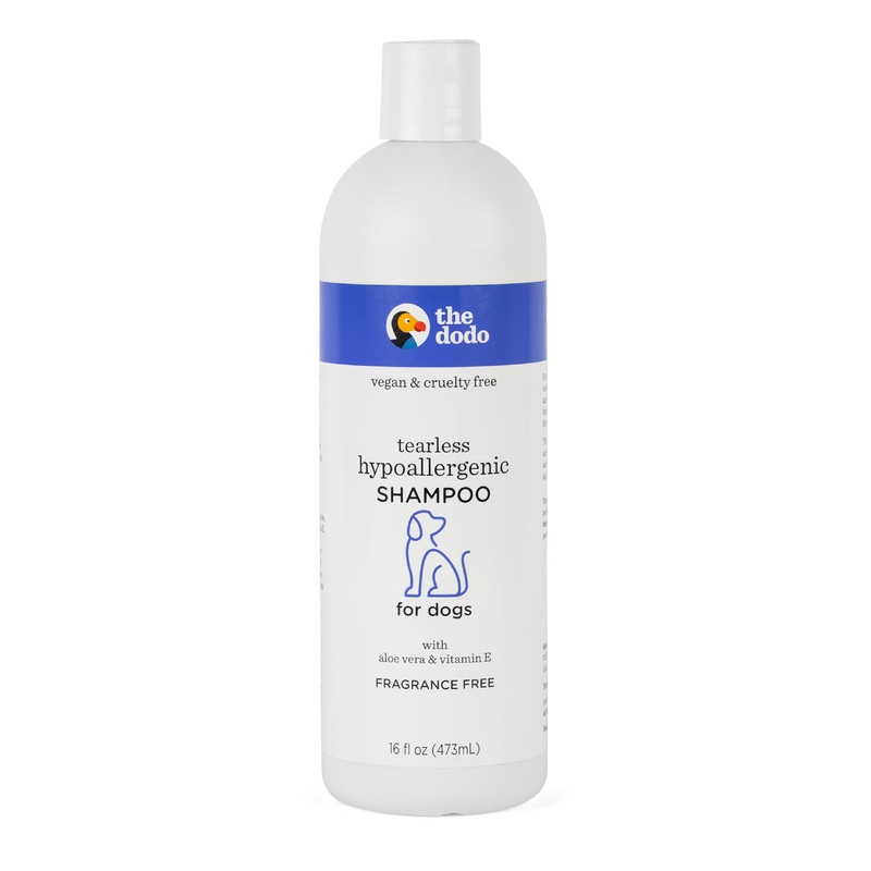 The Dodo Tearless Hypoallergenic Shampoo for Dogs, Fragrance Free with Aloe Vera and Vitamin E ; Hypoallergenic Dog Shampoo; Sensitive Skin Dog Shampoo 16 Fl Oz