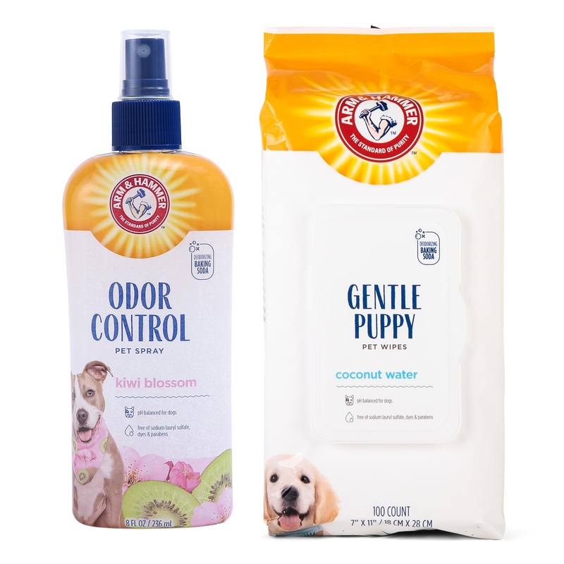 Arm & Hammer Dog Grooming Bundle – Super Deodorizing Spray (Kiwi Blossom, 8 oz) & Deodorizing Wipes (Coconut, 100 Count), Odor Eliminator for Dogs & Puppies, Whole Body & Face Cleaning