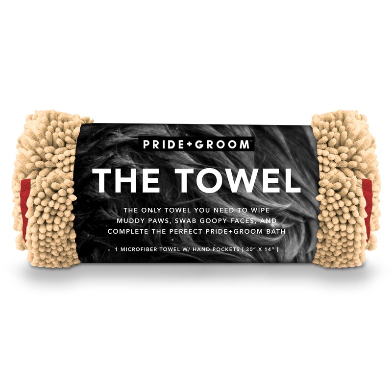 PRIDE AND GROOM The Towel  Thick, Soft, Super Absorbent Microfiber Towel for Dogs & Pets That is Quick Drying, Holds 7 Times its Weight in Water and Has Dual Pockets for Your Hands