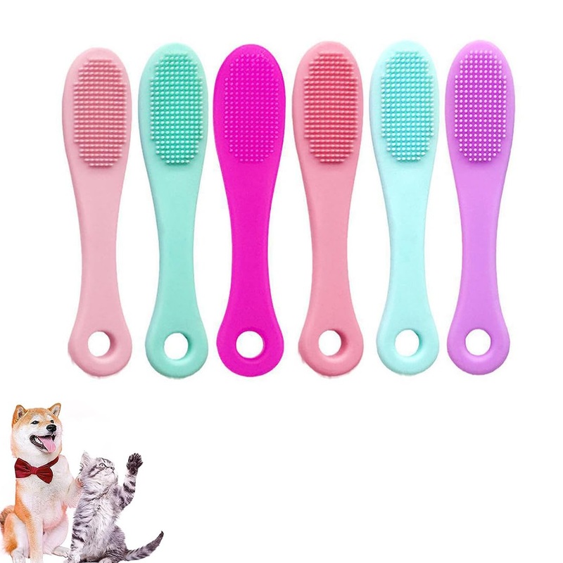 High-quality dog toothbrushes for effective dental care and tartar removal for small dogs. Ideal for bad breath and for regular teeth cleaning. 6 pieces per pack.