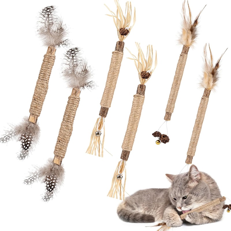 Catnip Sticks, Pack of 26 Matatabi Cat Chewing Sticks Chewing Sticks Catnip Toys Cats Dental Care Toys Matatabi Cat Sticks as Cat Toys for Cats Naturally Safe