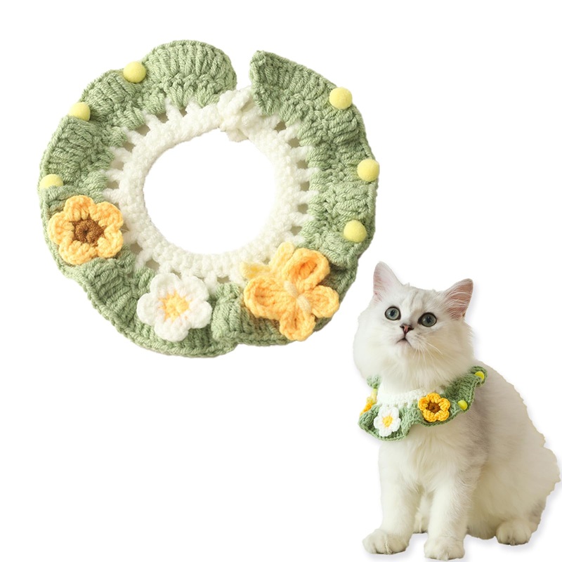 Cat Collar, Breakaway Kitten Knitted Collar with Flower & Butterfly Pattern for Cats Kitten Small Dogs Christmas Parties(S) S