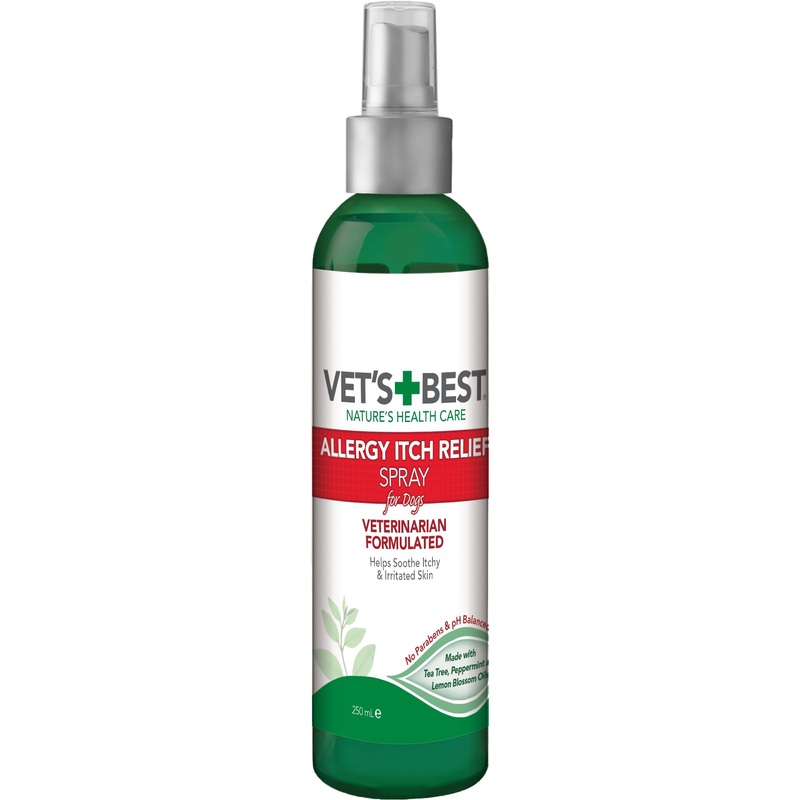 Vet’s Best Allergy Itch Relief Spray for Dogs | Soothes Dog Dry Skin | Relieves The Urge to Itch, Lick, and Scratch | 8 Ounces